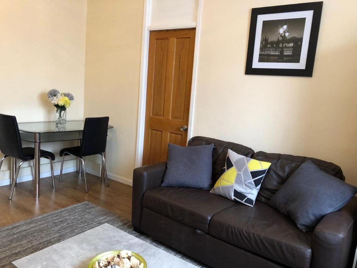 Entire Flat Very Comfortable 1 Bedroom Londyn Zewnętrze zdjęcie